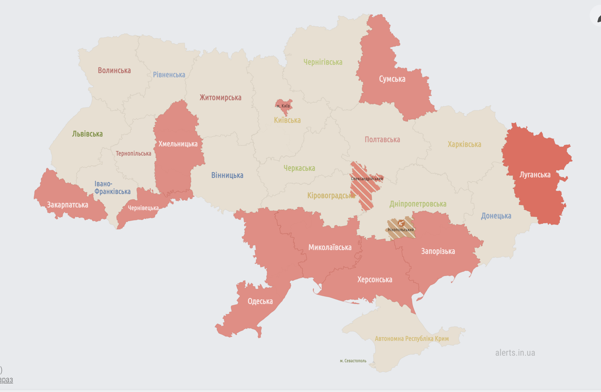 Масштабная воздушная тревога в Украине: что известно об угрозе, все детали